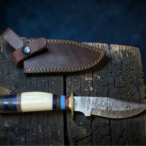 Handcrafted Damascus steel hunting Knife with Leather Sheath
